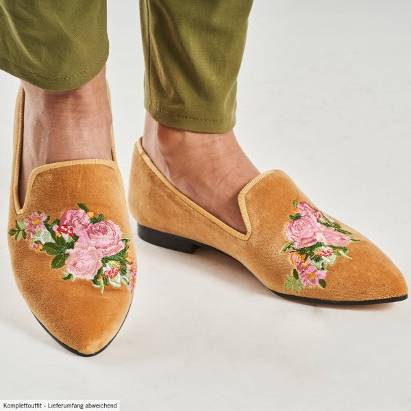 Mustard velvet shoes on sale